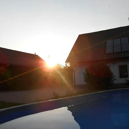 Dvur U Kaplicky Apartament *