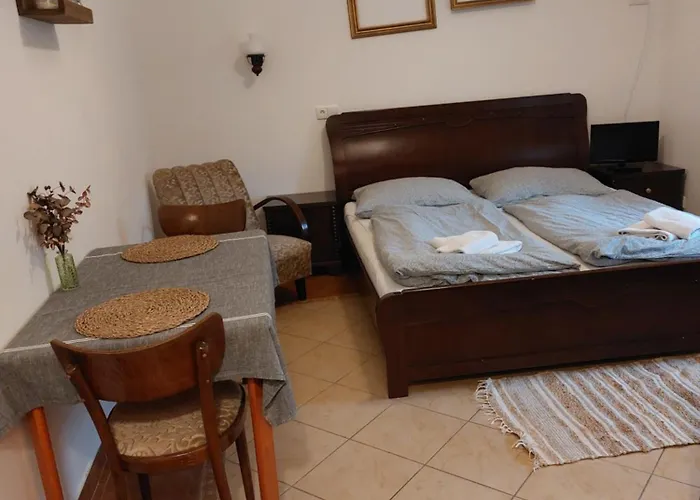 Dvur U Kaplicky דירה